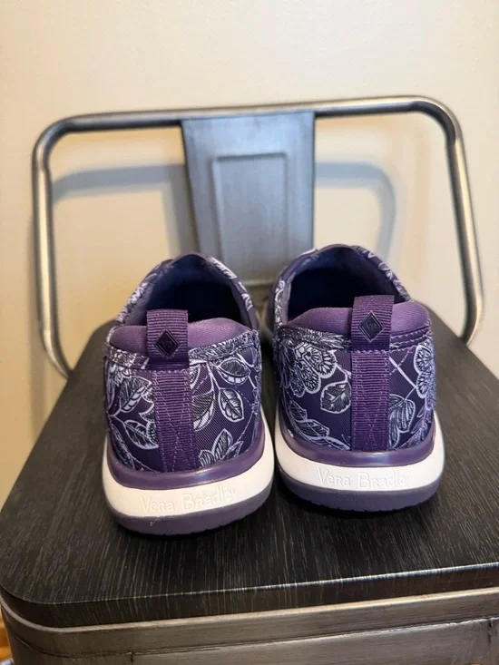 Vera Bradley VB Cloud 2-Mile Slip On Sneakers Flirty Floral Purple Comfort Sz 8 - Picture 6 of 9